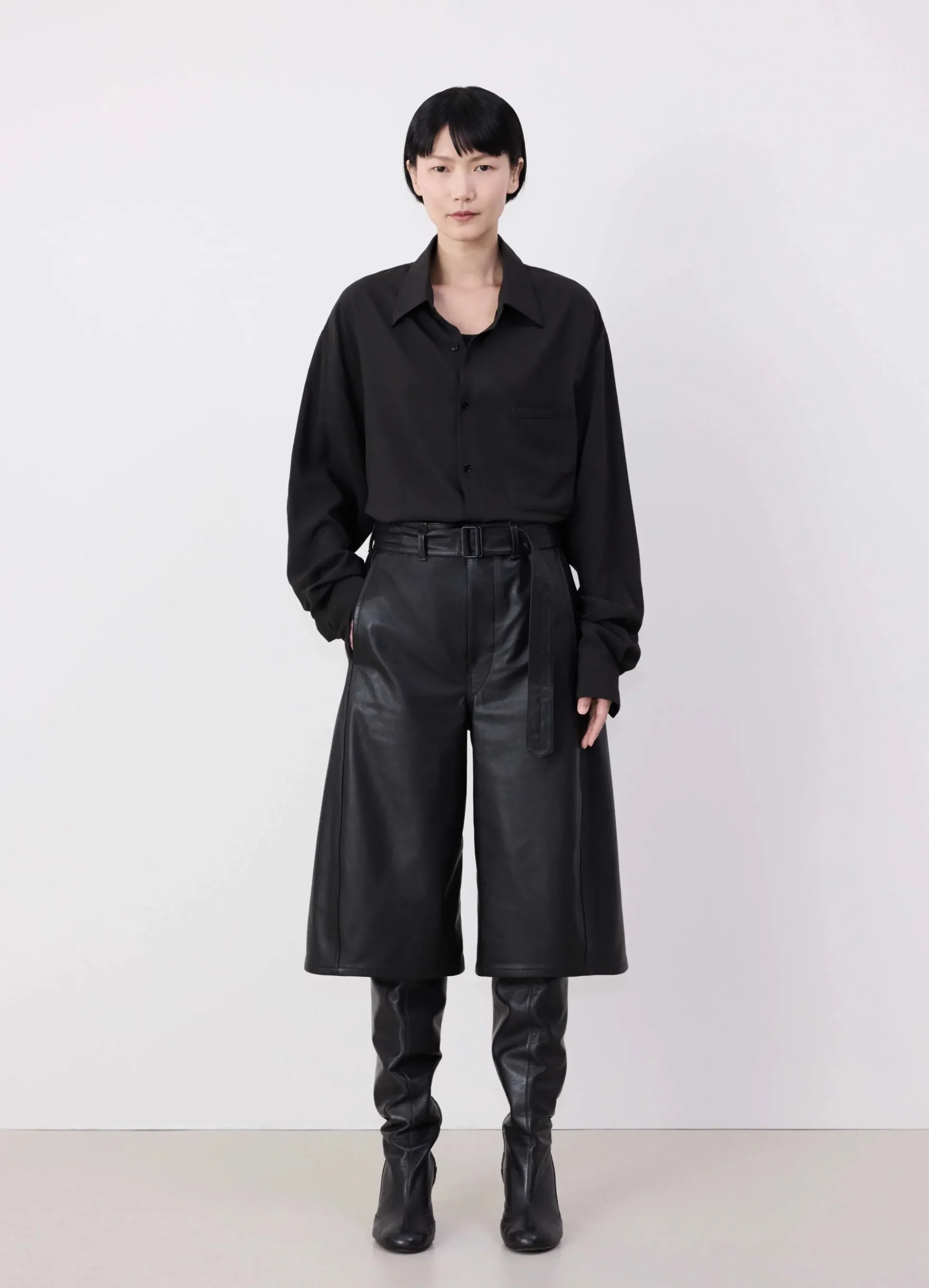 Outlet BERMUDA EN CUIR Femme Pantalons
