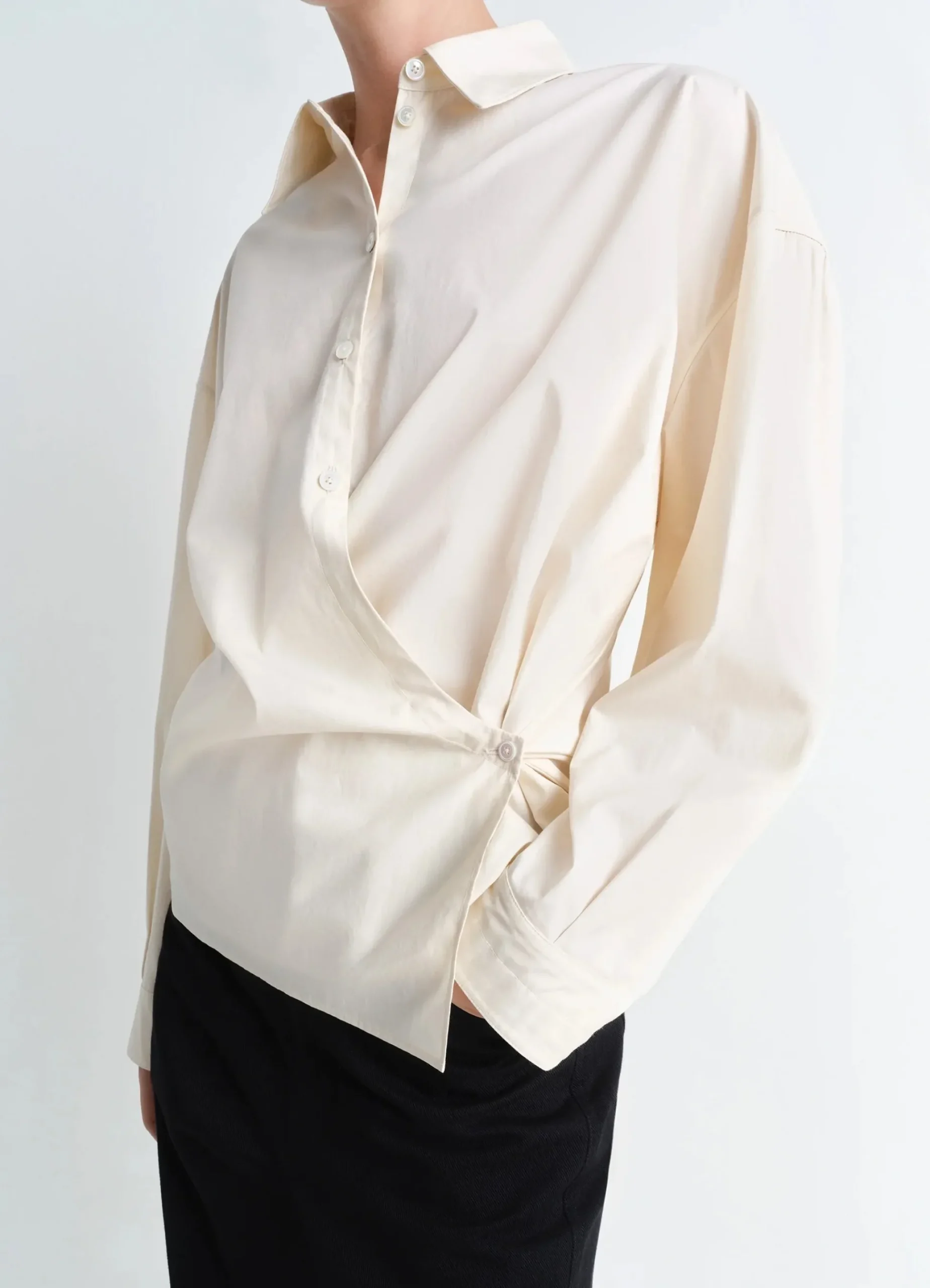 Online CHEMISE TWISTED À COL CLASSIQUE Femme Chemises