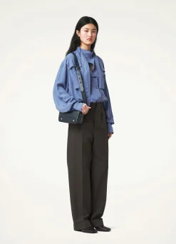 Clearance CHEMISIER À DEUX POCHES ET À FOULARD Femme Hauts