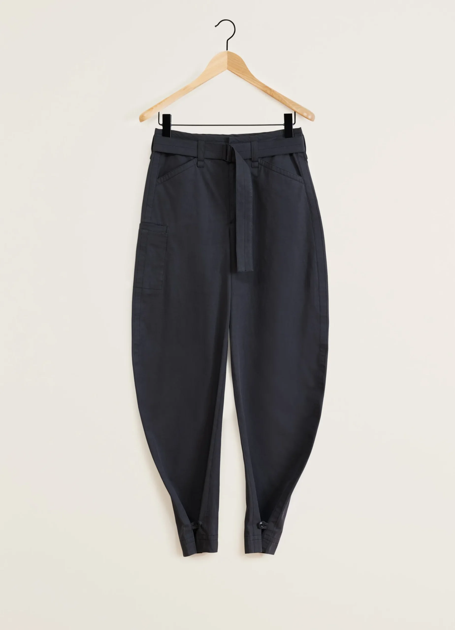 Outlet PANTALON FUSELÉ ET CEINTURÉ Femme Pantalons
