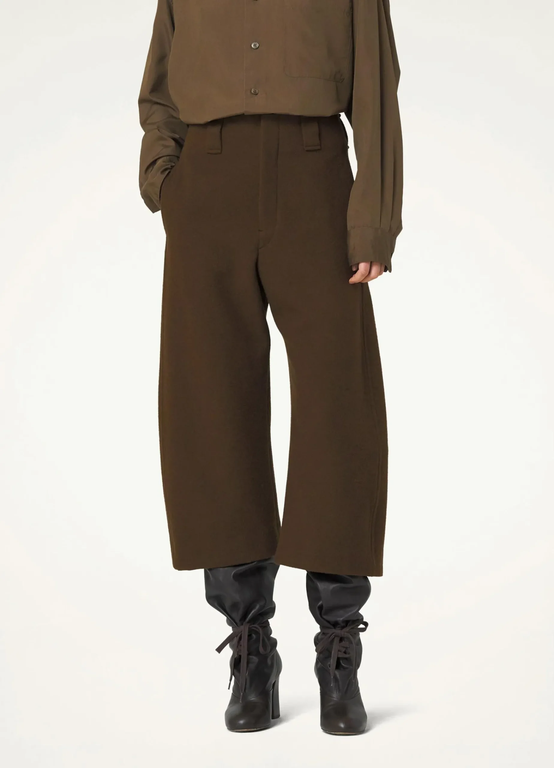 Online PANTALON INCURVÉ COURT Femme Pantalons