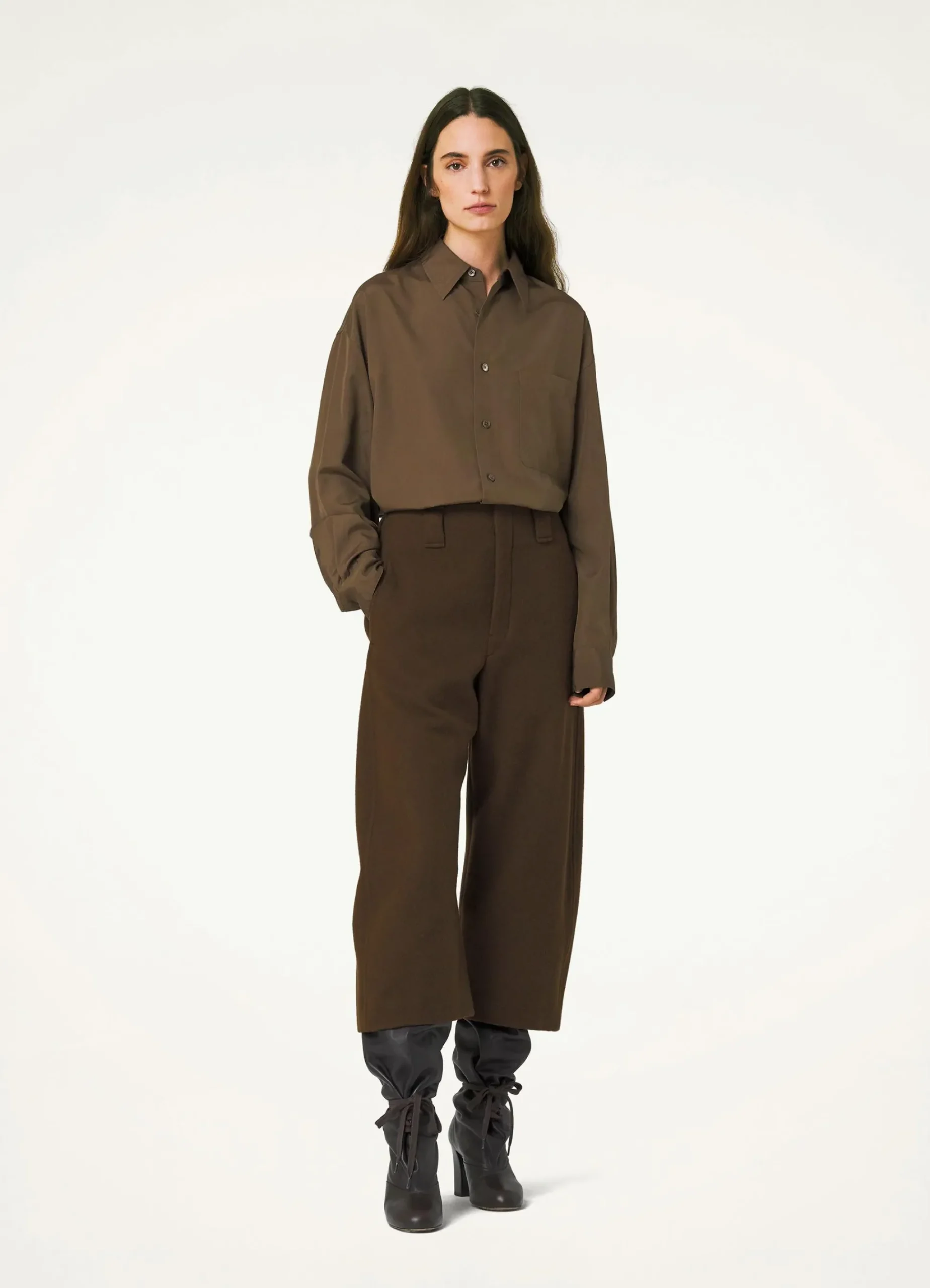 Online PANTALON INCURVÉ COURT Femme Pantalons
