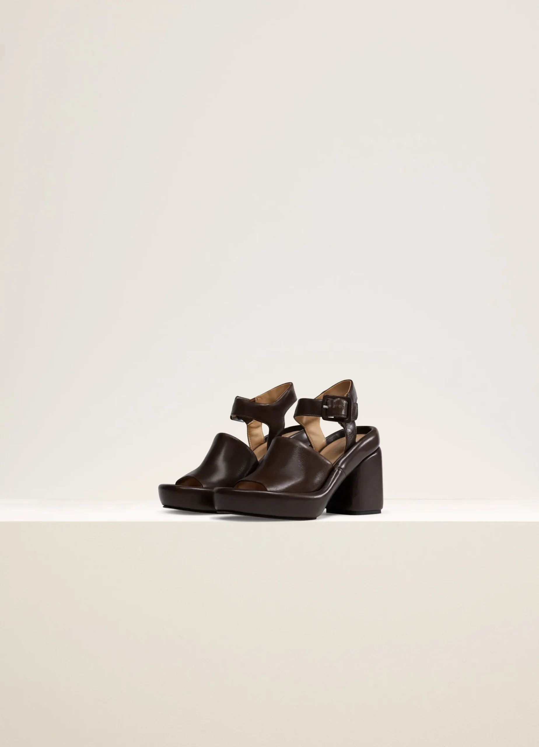Shop SANDALES COMPENSÉES MATELASSÉES Femme Chaussures